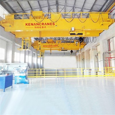 Grúa aérea de 80 toneladas